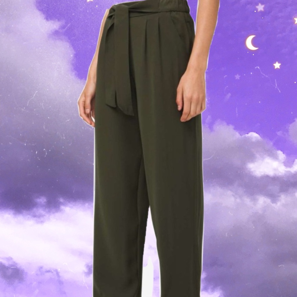 LULULEMON NWT WIDE LEG PANT